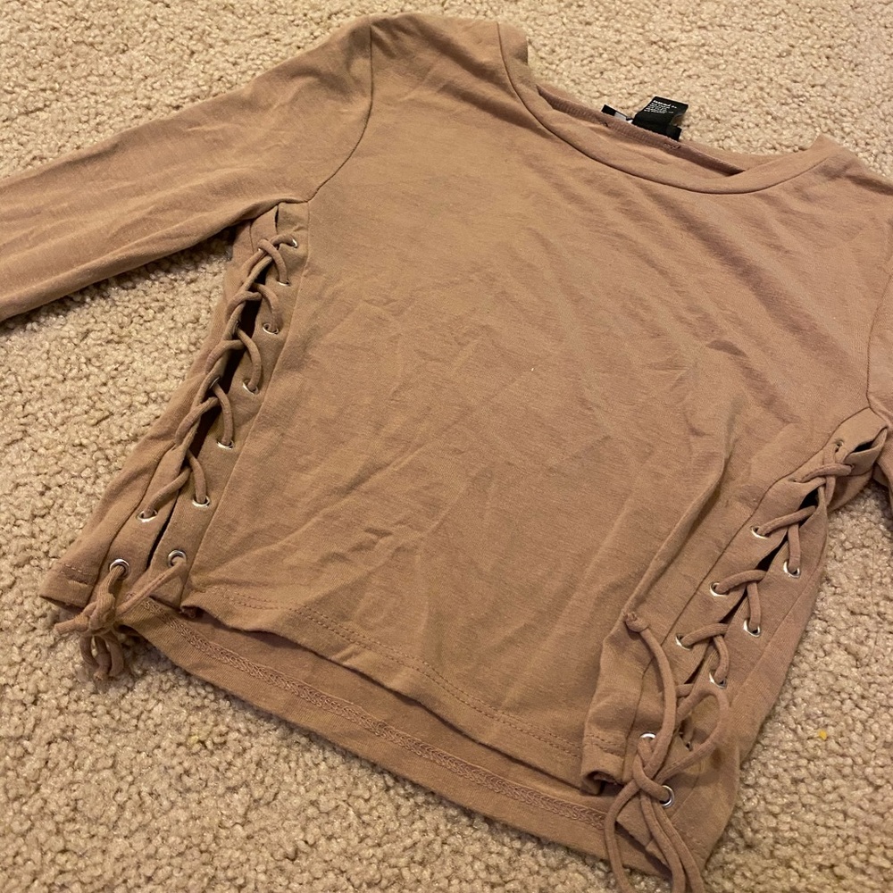 Forever 21 Crop Top - Picture 2 of 3